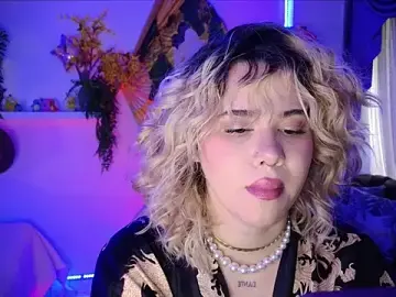 albaismynameX from stripchat