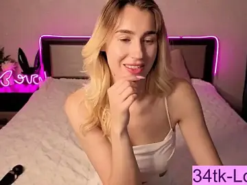 ToxicDollKiss from stripchat