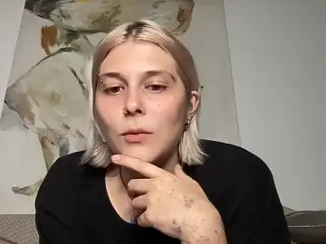 Stripchat Free Live Porn of Ella_Bloom