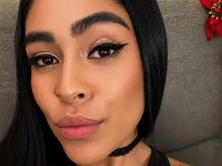 Xlovecam Sex Chat of StellaBeckker