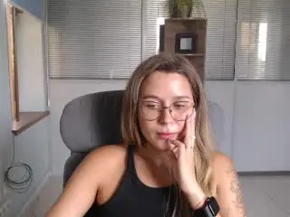 Xlovecam Adult Webcams of Viktoriyya