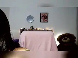 Xlovecam Live Sex Cam of MissValentine