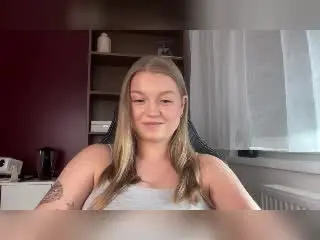Xlovecam Private Sex Chat of EricaLuck