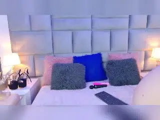 Xlovecam Best Webcam of LindaMancini