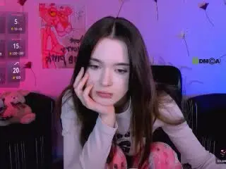 LianaKisses from xlovecam