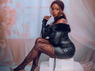 CamiliaWanda from xlovecam