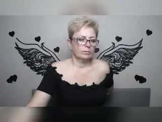 Xlovecam Best Webcam of EmiliaGree