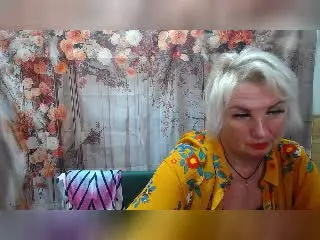Xlovecam Free Porn Cam of RenataDaster