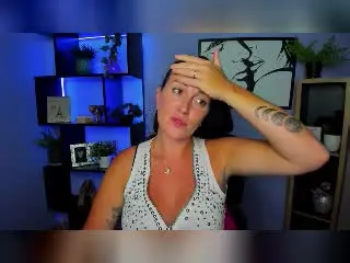 AmandaChilli from xlovecam