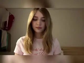 DelorisBueno from xlovecam