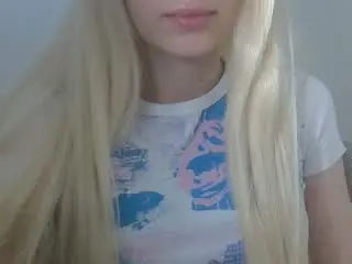 Xlovecam Live Sex Cam of DitaVira