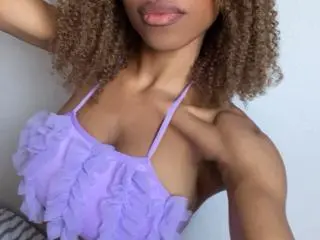Xlovecam Private Sex Chat of Ninah69