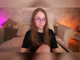 Xlovecam Adult Video Chat of ArrinaWair