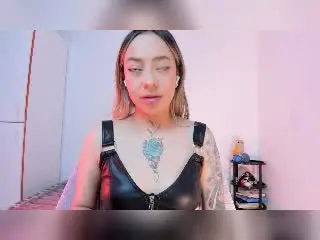 Xlovecam Live Sex Cam of KayleeM
