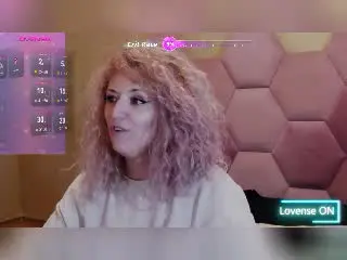 Xlovecam Live Porn of SassyKate