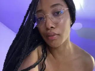 EsmeraldaRoe from xlovecam