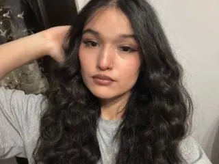 MeaghanGrigalonis from xlovecam