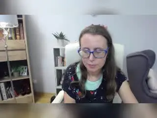 Xlovecam Live Sex of LizzySparkle