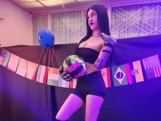 ViolettaSquirt from xlovecam