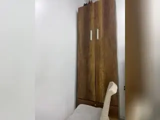 Xlovecam Free Live Porn of CelesteMorel