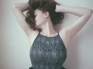 ChicEva from xlovecam