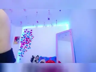 SammyViolet from xlovecam