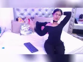 Xlovecam Free Porn Cam of TarahDustin