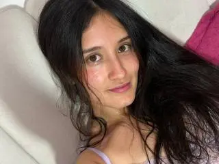 KimyRosse from xlovecam