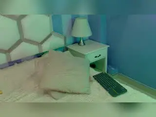 Xlovecam Private Sex Chat of LilithRossi