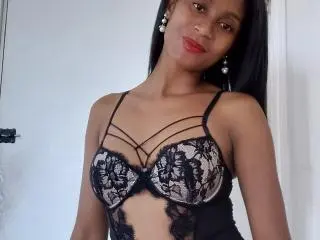 Xlovecam Best Webcam of PerlaLouisa