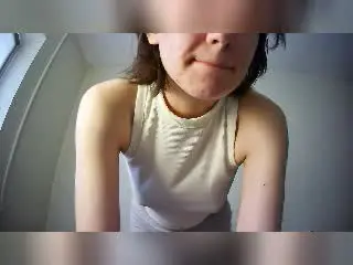 Xlovecam Live Sex Cam of HuldaIckert