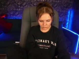 MaribelRiverr from xlovecam