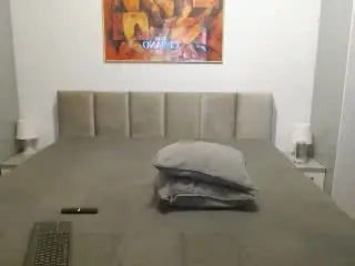 Xlovecam Sex Cam of PrettyEllen