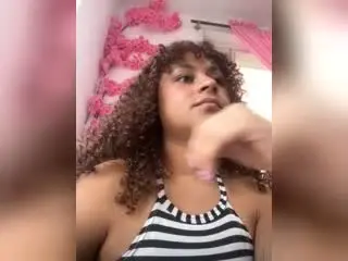Xlovecam Free Live Porn of SofiaPassionne