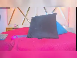 Xlovecam Best Webcam of AstraGlow
